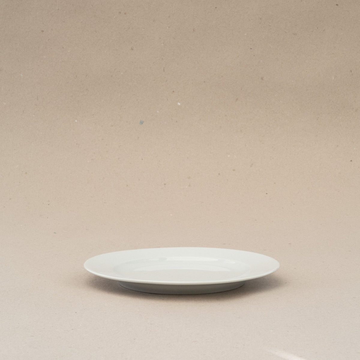 Small Plate Bistro Elegance 22 cm (bild 2) – från Norling Studio
