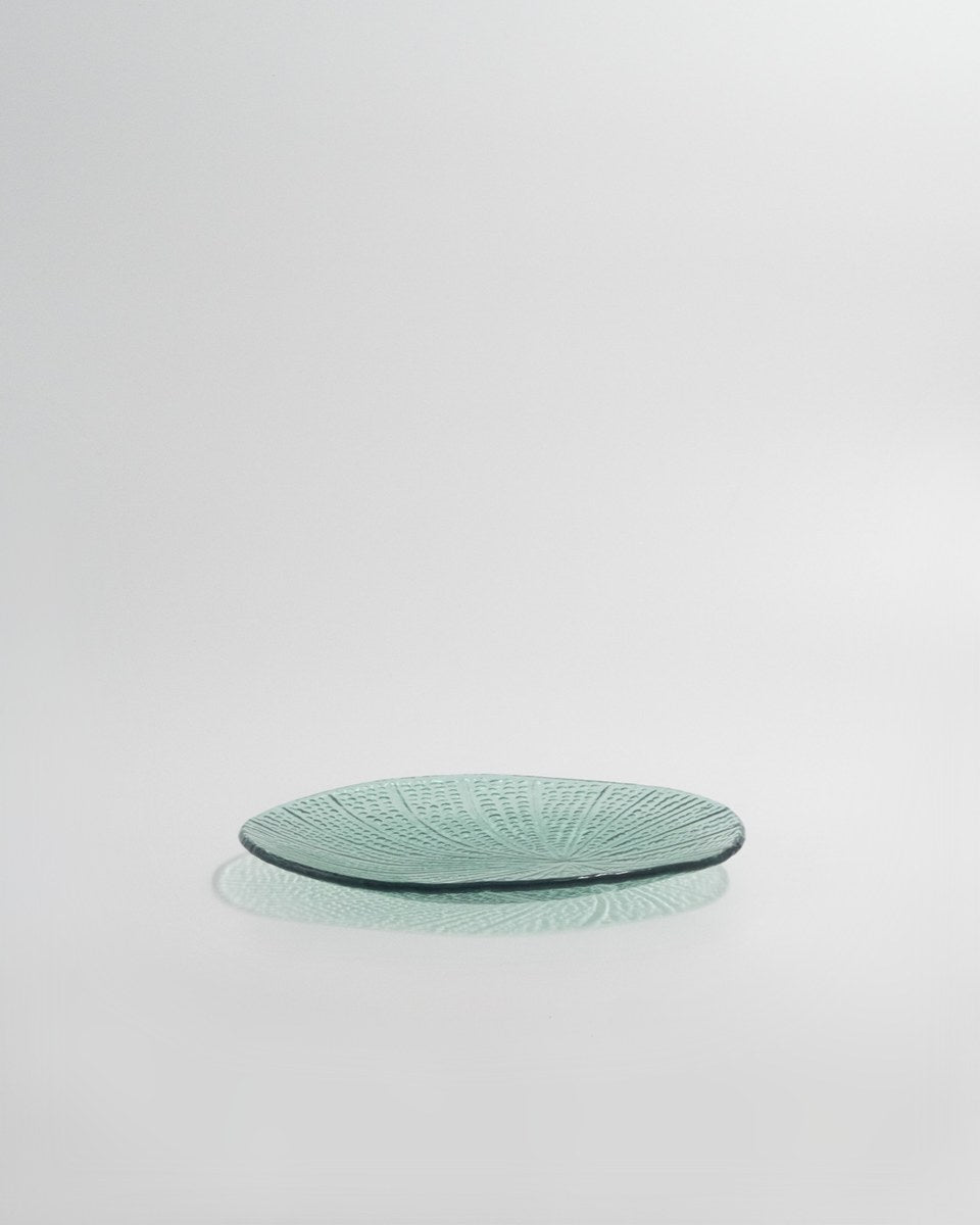 Tallrik Just Glass Bubbles Green, grön glas 20 cm (bild 2) – från Norling Studio