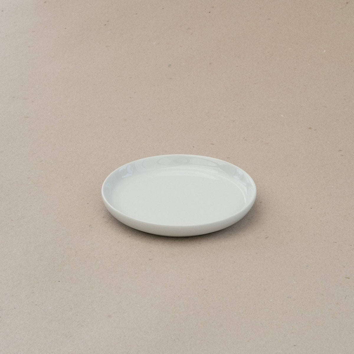Small Plate Minimalistic 16 cm – från Norling Studio