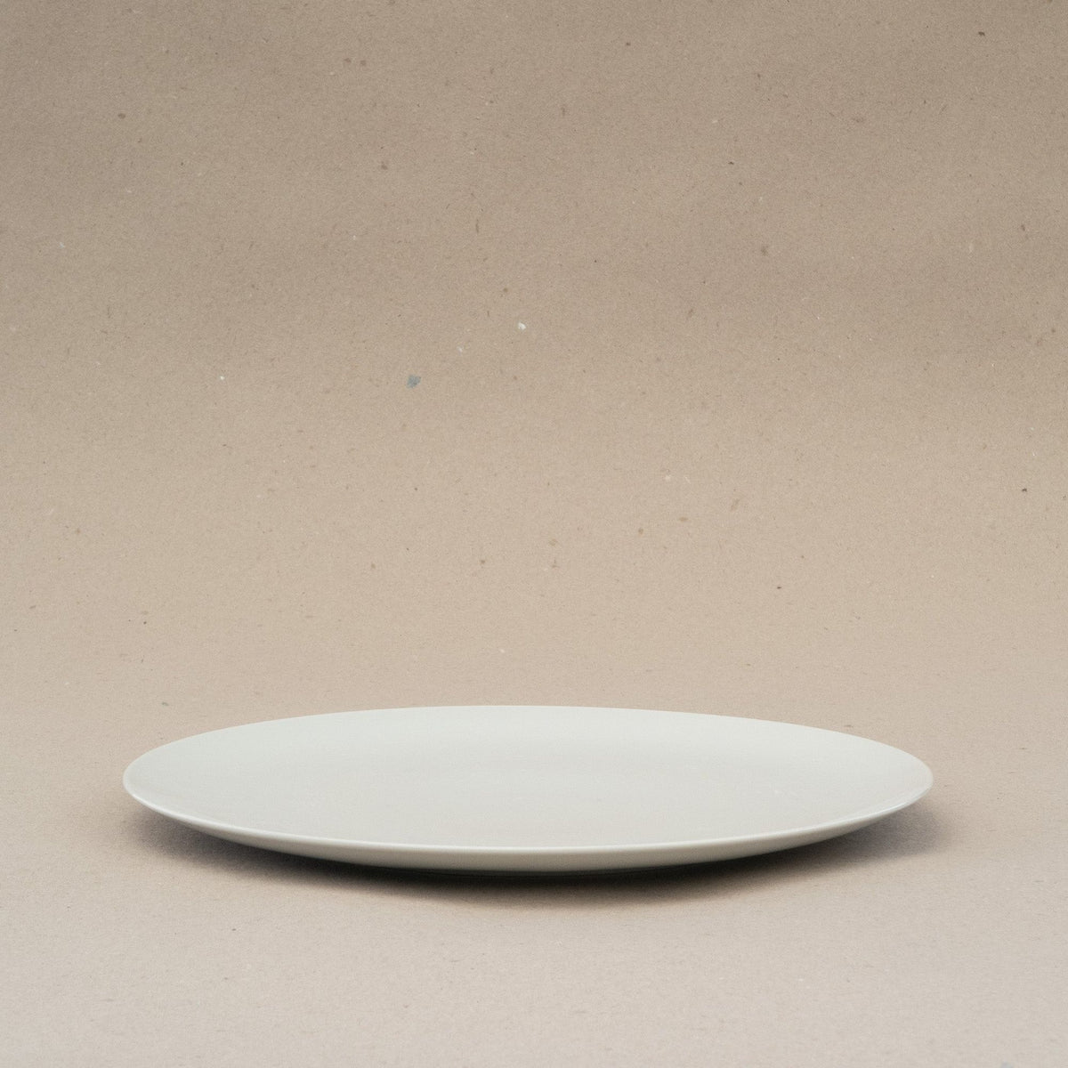 Shallow Plate 32 cm (bild 2) – från Norling Studio