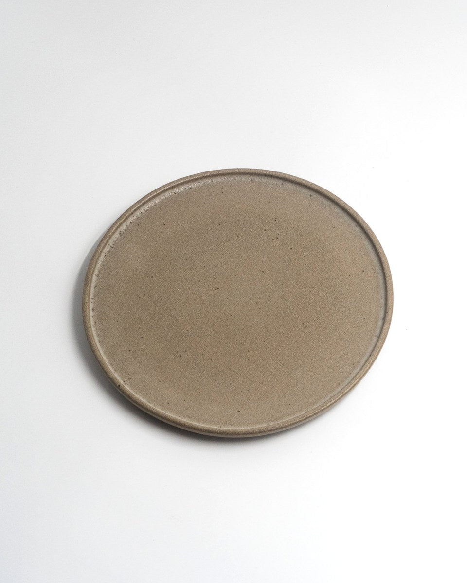 Tallrik Farrago Camel, kamelbeige 22 cm (bild 2) – från Norling Studio