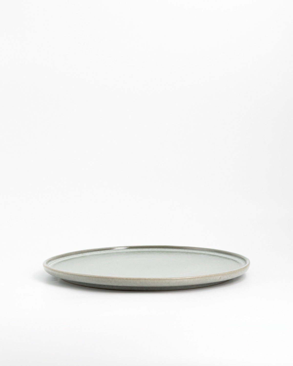 Tallrik Farrago Grey, grå 28 cm (bild 2) – från Norling Studio