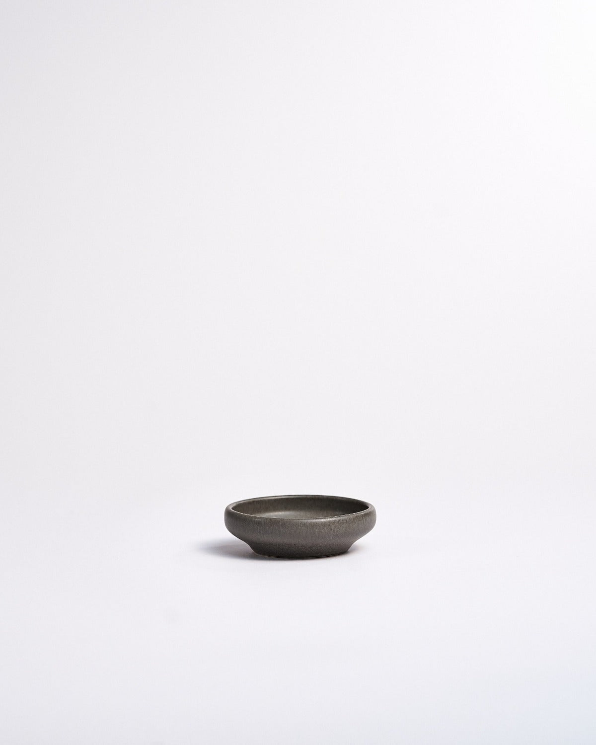Rocky Mini Svävande Stone, gråbrun 10 cm – från Norling Studio