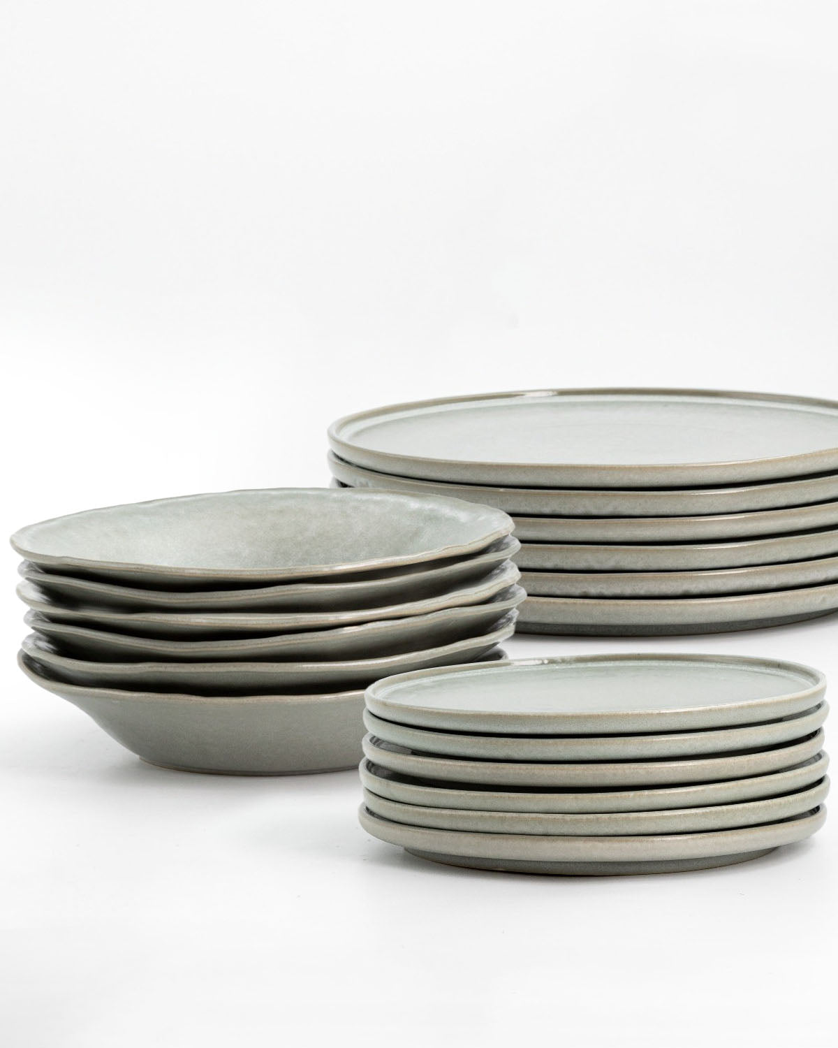 Farrago Dinnerware set 18 parts/Grey