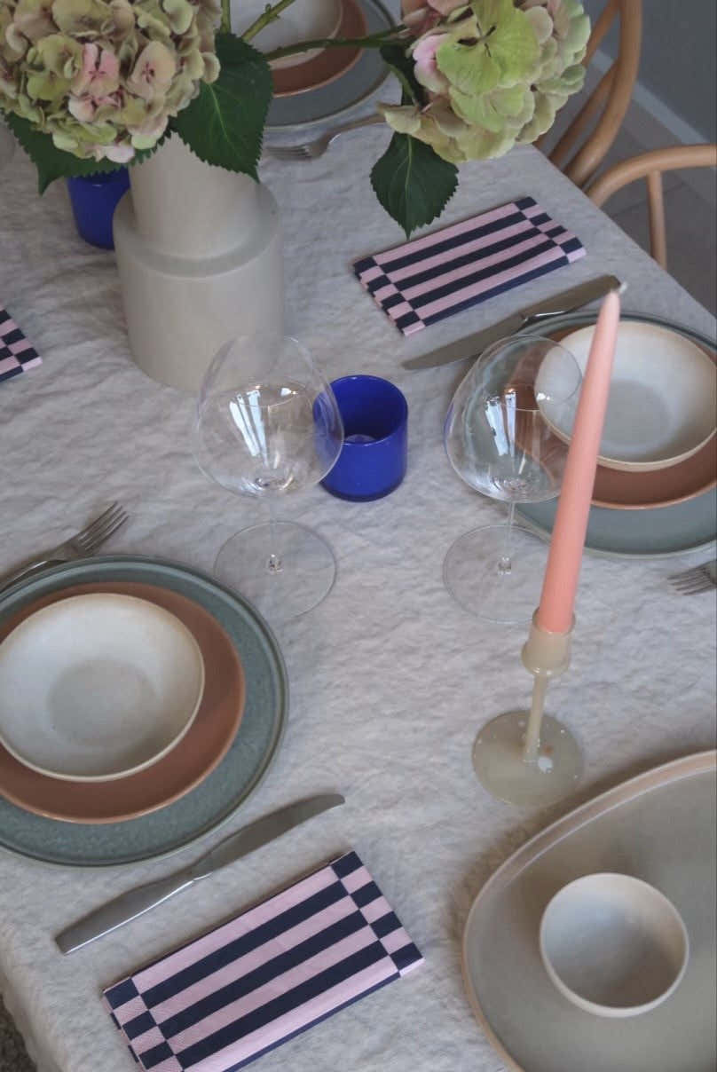 Farrago Plate Wild Nude/21 cm
