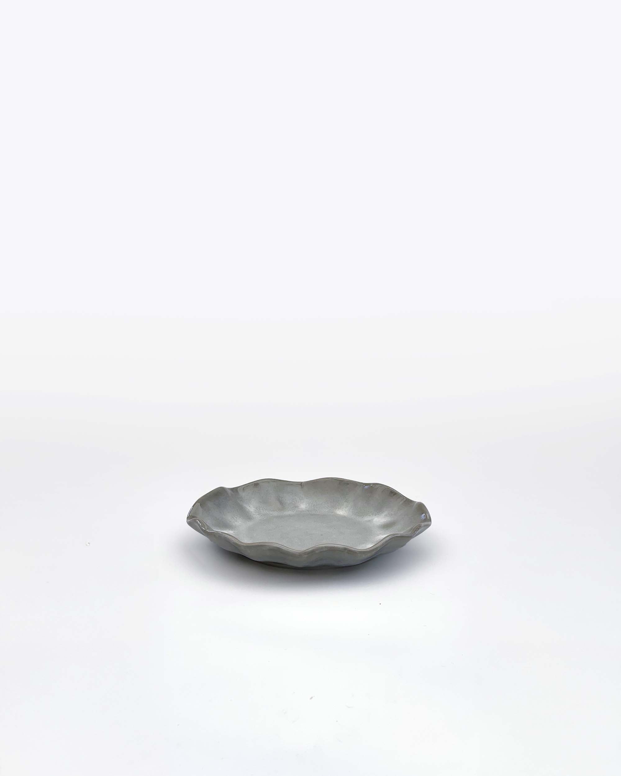 Farrago Wave liten tallrik 15cm grey från norling studio