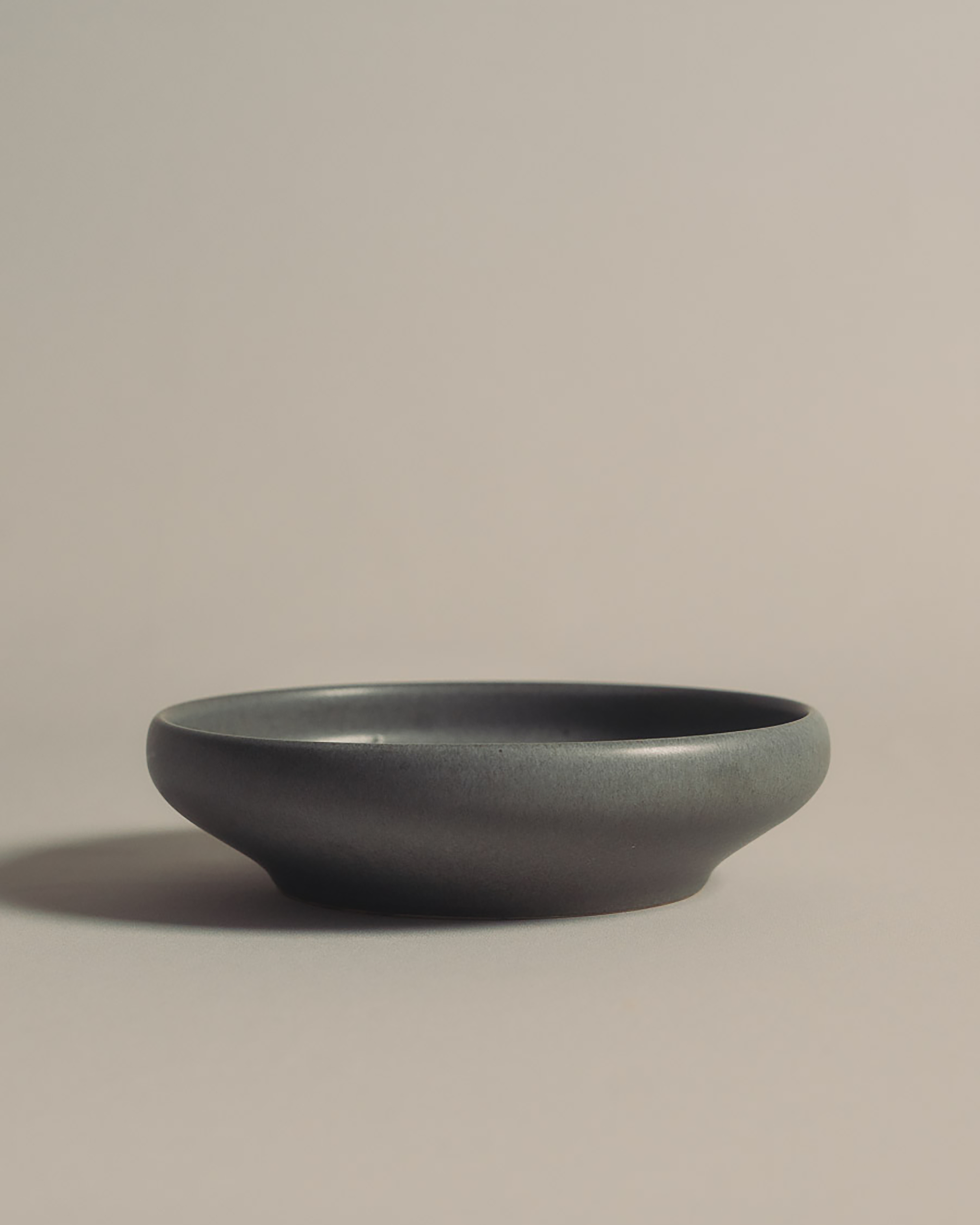 Rocky Deep Plate Floating Stone/21cm