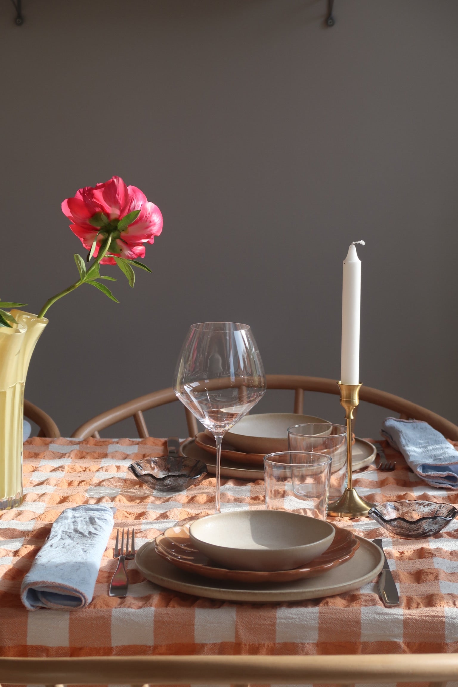 Farrago Plate Flower Caramel/22.5cm
