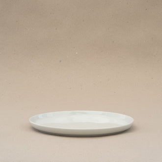 Plate Minimalistic 28 cm (bild 2) – från Norling Studio