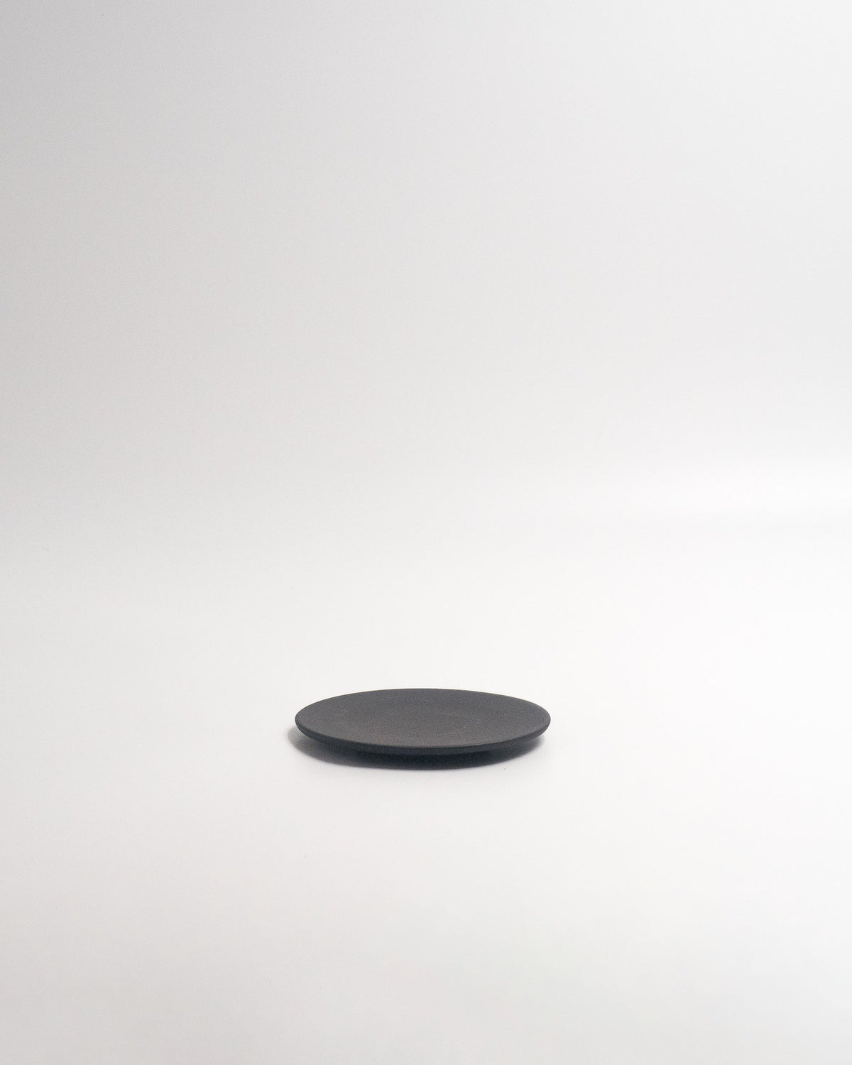 Fat Rocky Kak Slate Black, skiffersvart 12 cm (bild 2) – från Norling Studio