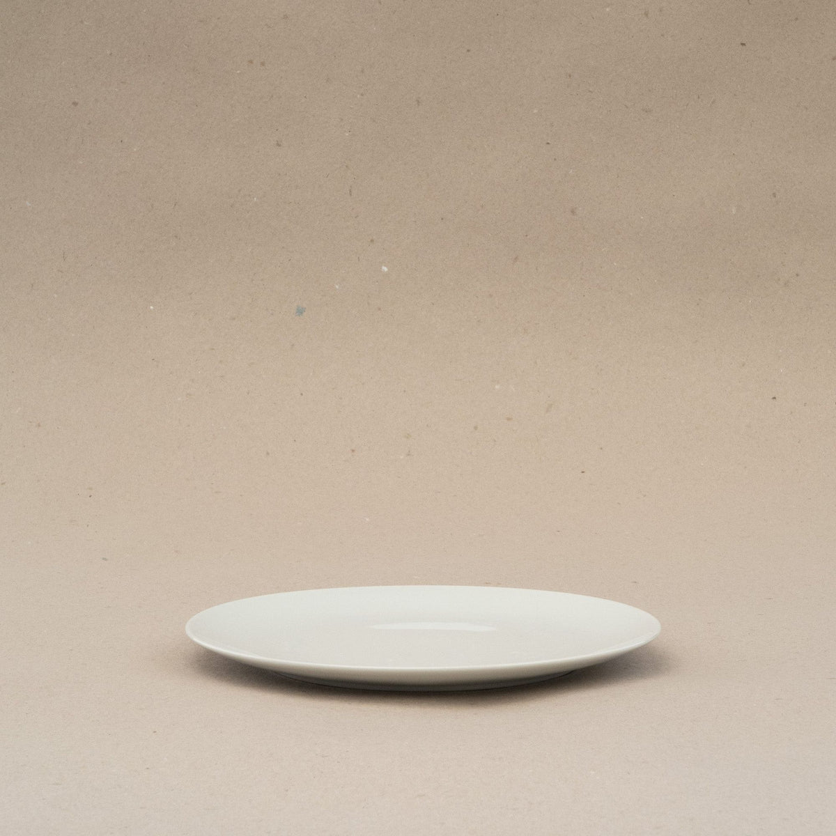 Shallow Plate 24 cm (bild 2) – från Norling Studio