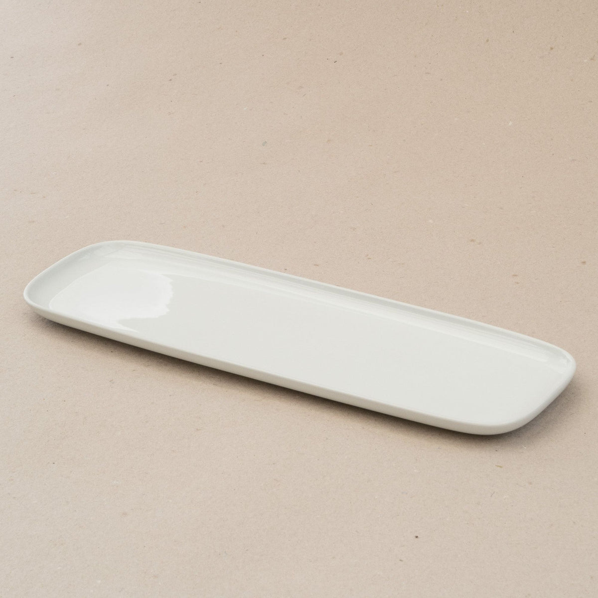 Platter Shallow 37x13 cm (bild 2) – från Norling Studio