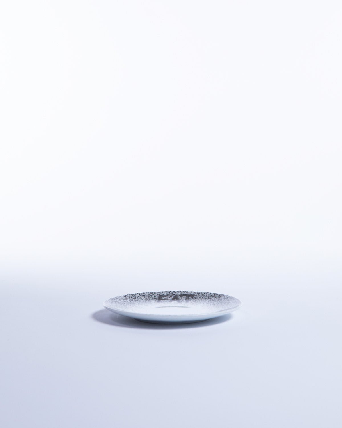 Liten Tallrik Eat Me 16 cm – från Norling Studio