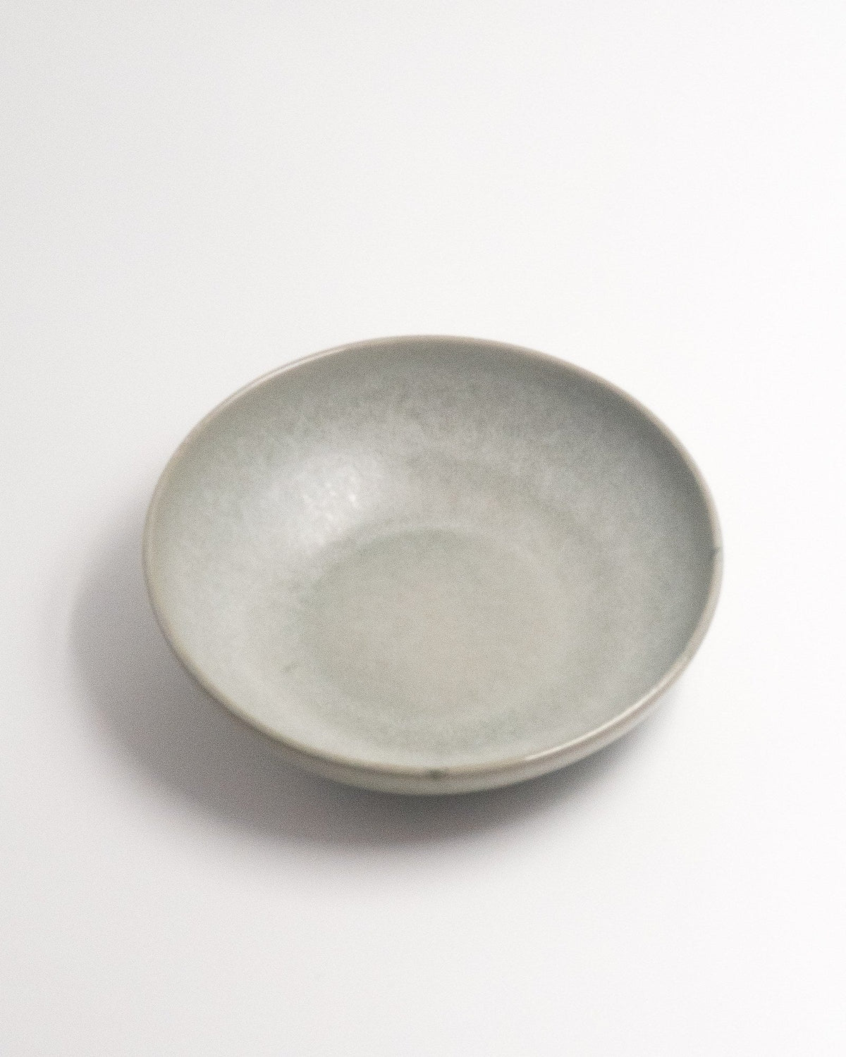 Djuptallrik Farrago Bowl Grey, grå 22 cm – från Norling Studio