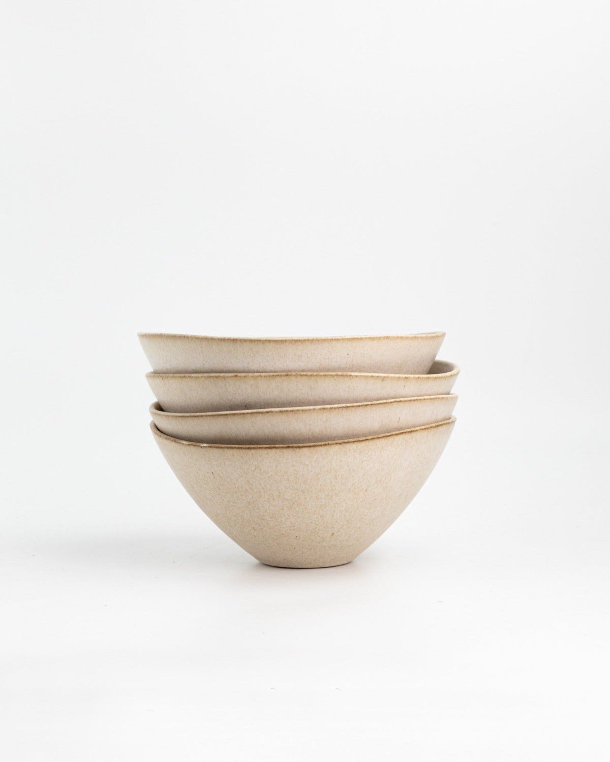 Djuptallrik Farrago Pokébowl Sand, sandbeige 19 cm – från Norling Studio