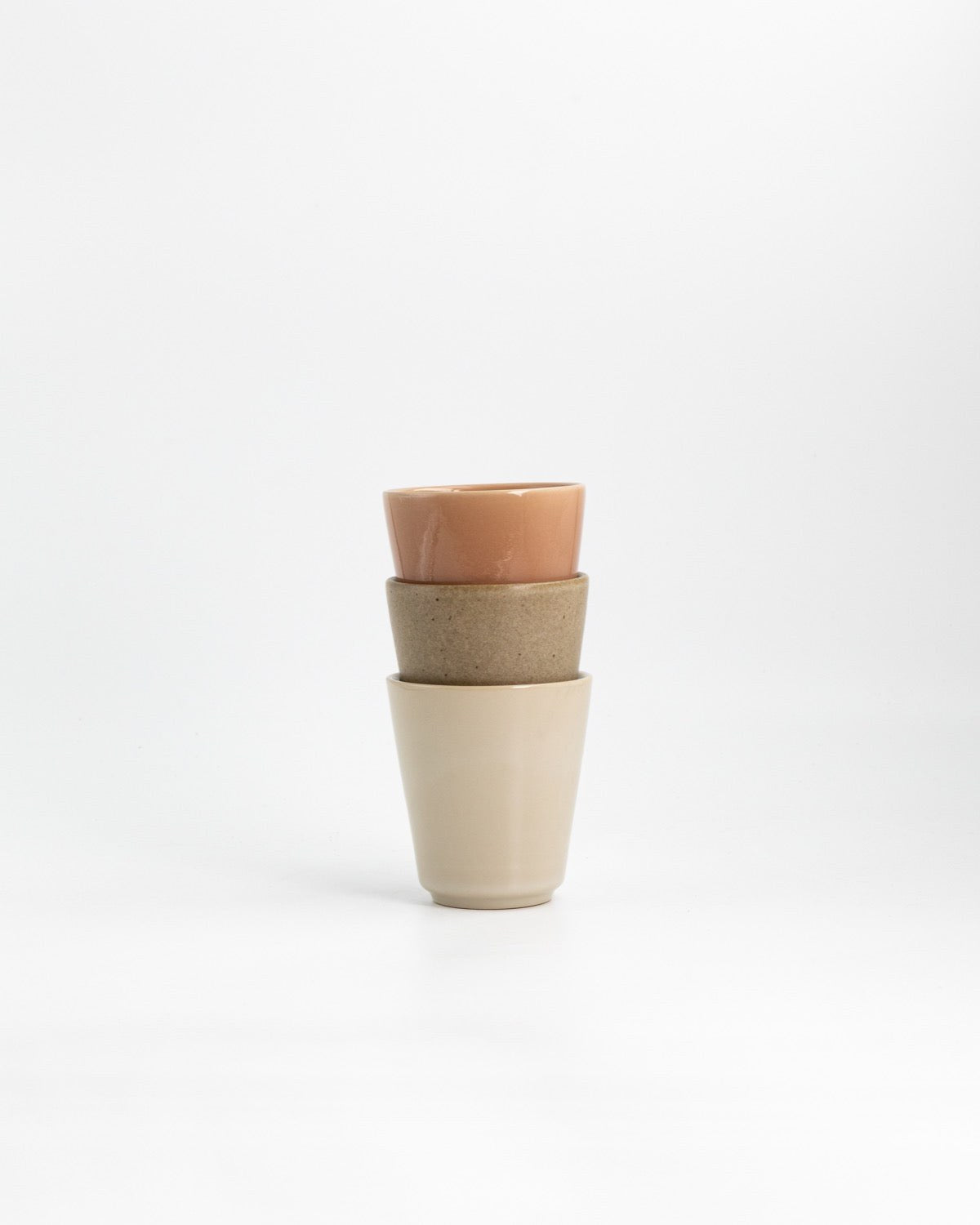Kaffe/Tekopp Farrago Wilde Nude, nudebeige tekopp wilde nude/30 cl – från Norling Studio