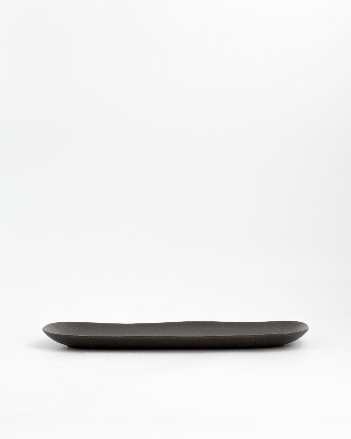 Serveringsfat Farrago Stone, gråbrun 30x11 (bild 2) – från Norling Studio