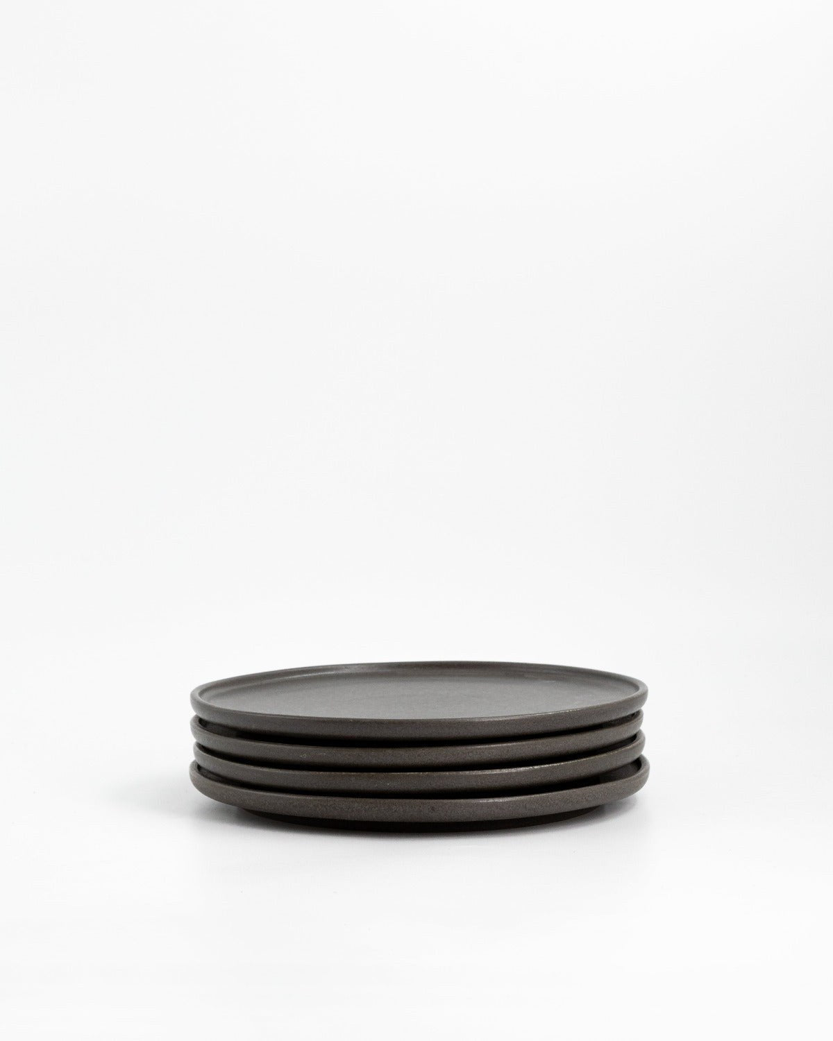 Tallrik Farrago Stone, gråbrun 22 cm (bild 2) – från Norling Studio