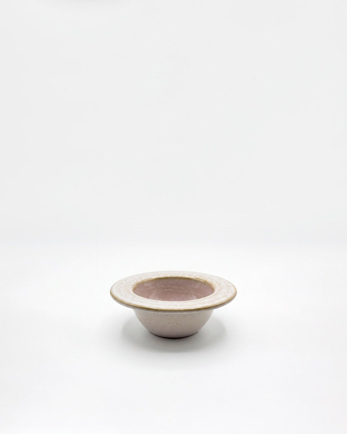 Liten Skål Rocky Hatt Oyster, ostrongrå 14 cm (bild 2) – från Norling Studio